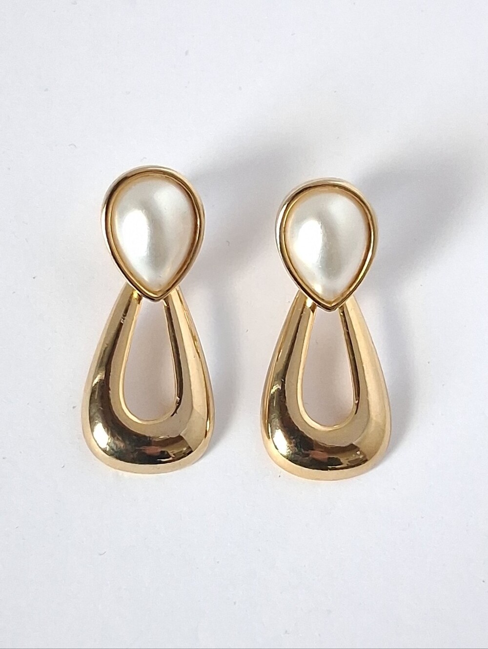 Vintage | Pearl Cabacon Drop | Clip-ons